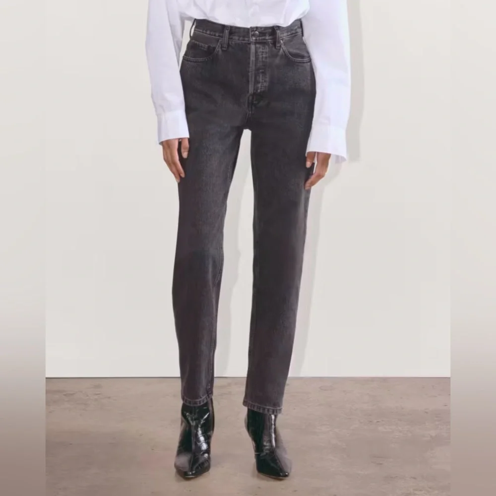 Everlane The 90’s Cheeky Jean | Size 30 (NWT) - Picture 1 of 10